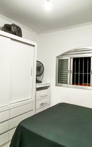 Casa à venda com 490m², 4 quartos e 2 vagas Casa à venda com 490m², 4 quartos e 2 vagasQuarto 1