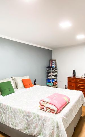Casa à venda com 490m², 4 quartos e 2 vagas Casa à venda com 490m², 4 quartos e 2 vagasQuarto 3