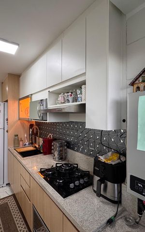 Apartamento para alugar com 60m², 2 quartos e 1 vaga Apartamento para alugar com 60m², 2 quartos e 1 vagaCozinha e Área de Serviço