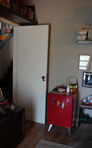Casa de condomínio à venda com 320m², 2 quartos e 3 vagasSala intíma