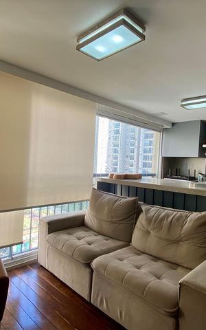 Apartamento à venda com 155m², 3 quartos e 3 vagas Apartamento à venda com 155m², 3 quartos e 3 vagasVaranda