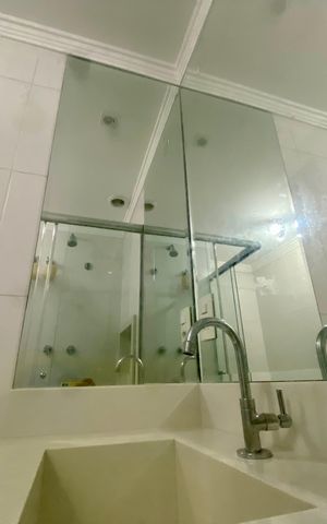 Apartamento à venda com 155m², 3 quartos e 3 vagas Apartamento à venda com 155m², 3 quartos e 3 vagasBanheiro 1