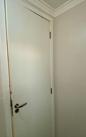 Apartamento à venda com 155m², 3 quartos e 3 vagas Apartamento à venda com 155m², 3 quartos e 3 vagasBanheiro 2