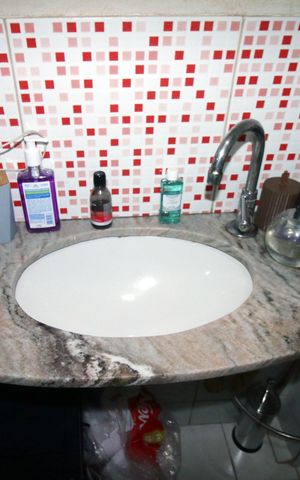 Apartamento à venda com 72m², 2 quartos e 1 vagaBanheiro