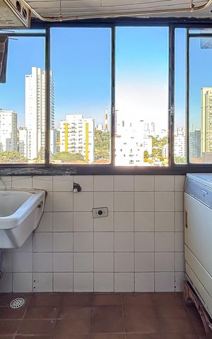 Apartamento à venda com 111m², 3 quartos e 2 vagasÁrea de serviço