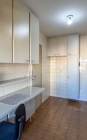 Apartamento à venda com 111m², 3 quartos e 2 vagasCozinha