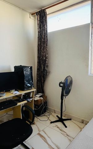 Studio à venda com 30m², 1 quarto e sem vaga Studio à venda com 30m², 1 quarto e sem vagaStudio