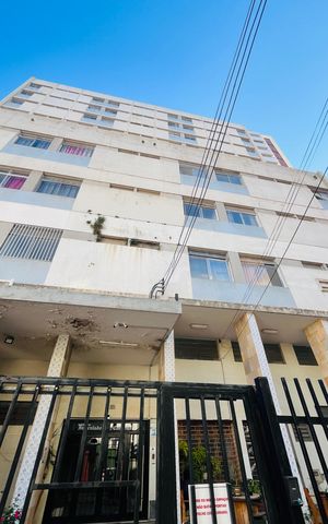 Studio à venda com 30m², 1 quarto e sem vaga Studio à venda com 30m², 1 quarto e sem vagaFachada