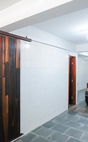 Casa à venda com 188m², 3 quartos e 3 vagasGaragem