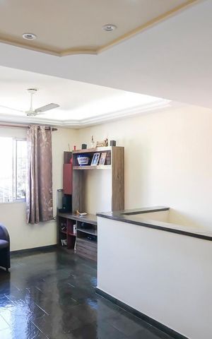 Casa à venda com 188m², 3 quartos e 3 vagasSala