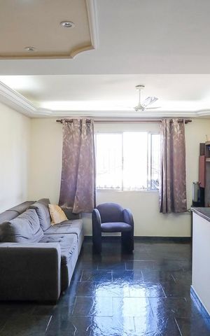 Casa à venda com 188m², 3 quartos e 3 vagasSala