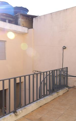 Casa à venda com 75m², 1 quarto e 2 vagasQuintal 
