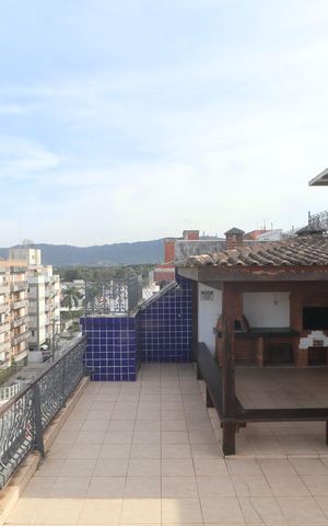 Apartamento para alugar com 380m², 3 quartos e 2 vagasVaranda