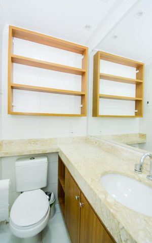 Apartamento à venda com 82m², 3 quartos e 2 vagasBanheiro da Suíte