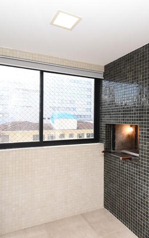 Apartamento à venda com 61m², 1 quarto e 1 vagaVaranda da Sala com Churrasqueira