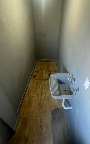 Casa para alugar com 45m², 1 quarto e sem vaga Casa para alugar com 45m², 1 quarto e sem vagaEntrada