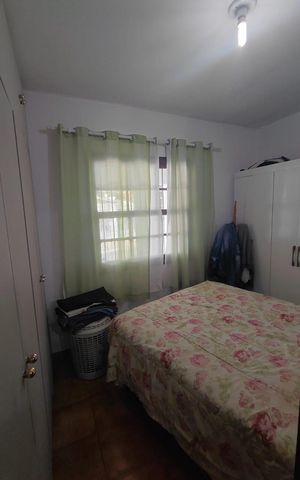 Casa à venda com 139m², 3 quartos e 3 vagas Casa à venda com 139m², 3 quartos e 3 vagasQuarto
