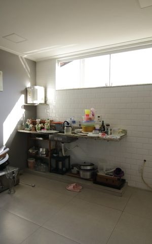 Casa para alugar com 381m², 7 quartos e 3 vagasCozinha