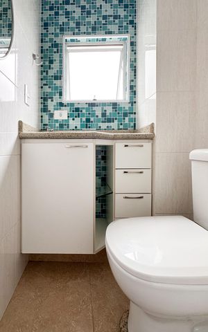 Apartamento para alugar com 110m², 3 quartos e 1 vaga Apartamento para alugar com 110m², 3 quartos e 1 vagaBanheiro da Suíte 2