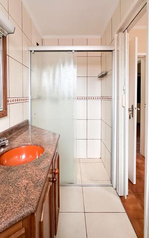 Apartamento para alugar com 110m², 3 quartos e 1 vaga Apartamento para alugar com 110m², 3 quartos e 1 vagaBanheiro da Suíte 1