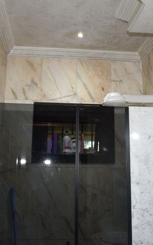 Casa para alugar com 800m², 6 quartos e 12 vagasBanheiro 2