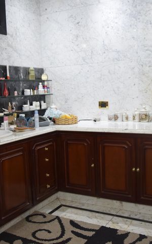 Casa para alugar com 800m², 6 quartos e 12 vagasBanheiro da Suíte