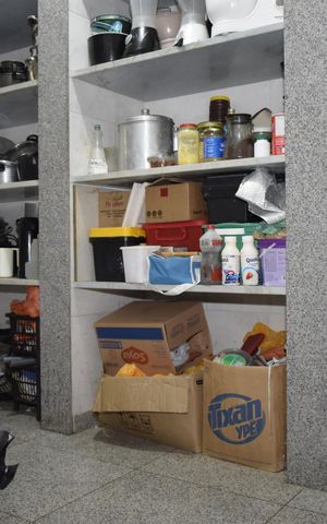 Casa para alugar com 800m², 6 quartos e 12 vagasDespensa