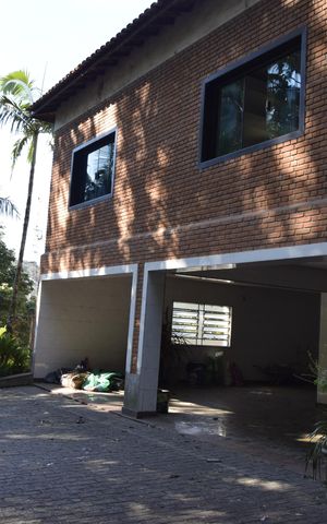 Casa para alugar com 800m², 6 quartos e 12 vagasQuintal