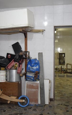 Casa para alugar com 800m², 6 quartos e 12 vagasLavanderia