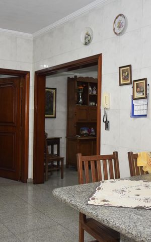 Casa para alugar com 800m², 6 quartos e 12 vagasCozinha