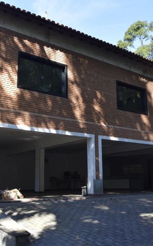 Casa para alugar com 800m², 6 quartos e 12 vagasQuintal