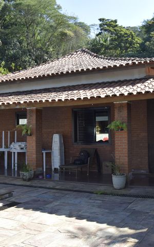 Casa para alugar com 800m², 6 quartos e 12 vagasPiscina