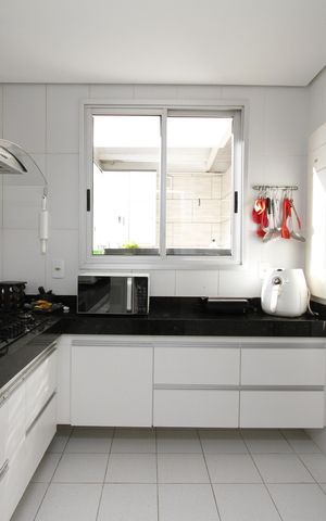 Apartamento à venda com 135m², 2 quartos e 2 vagasCozinha