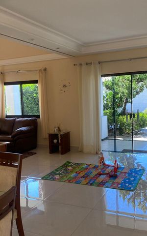 Casa de condomínio para alugar com 500m², 5 quartos e 2 vagas