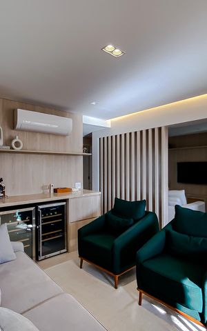 Apartamento à venda com 129m², 4 quartos e 2 vagas Apartamento à venda com 129m², 4 quartos e 2 vagasSala