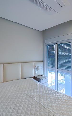 Apartamento à venda com 129m², 4 quartos e 2 vagas Apartamento à venda com 129m², 4 quartos e 2 vagasQuarto 3 - Suíte