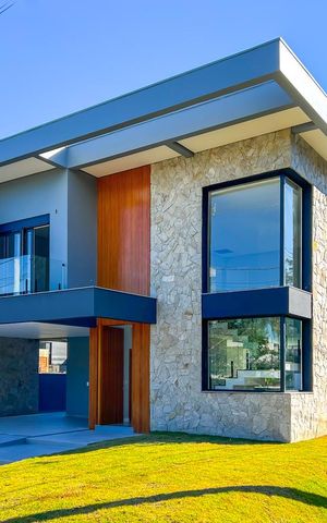 Casa de condomínio para alugar com 242m², 3 quartos e 3 vagas