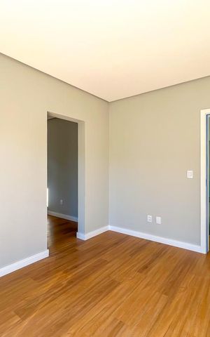 Casa de condomínio para alugar com 242m², 3 quartos e 3 vagas Casa de condomínio para alugar com 242m², 3 quartos e 3 vagasQuarto 1