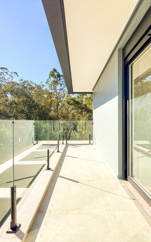 Casa de condomínio para alugar com 242m², 3 quartos e 3 vagas