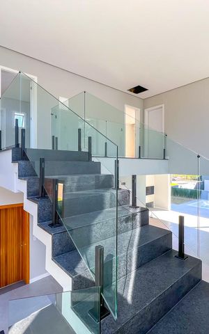 Casa de condomínio para alugar com 242m², 3 quartos e 3 vagas