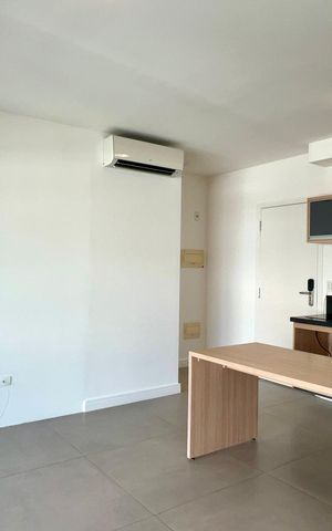 Apartamento à venda com 48m², 1 quarto e 1 vaga Apartamento à venda com 48m², 1 quarto e 1 vagaSala