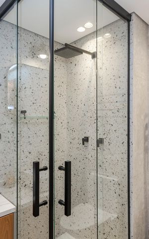 Studio à venda com 23m², 1 quarto e sem vaga Studio à venda com 23m², 1 quarto e sem vagaBanheiro