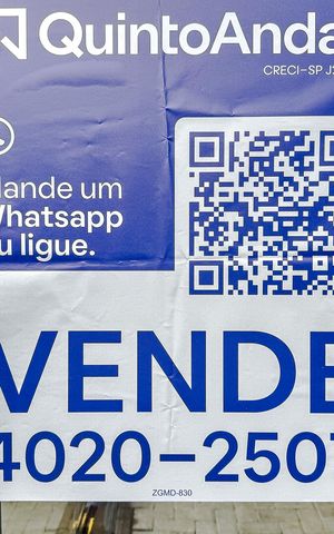 Apartamento à venda com 27m², 1 quarto e sem vaga Apartamento à venda com 27m², 1 quarto e sem vagaPlaquinha