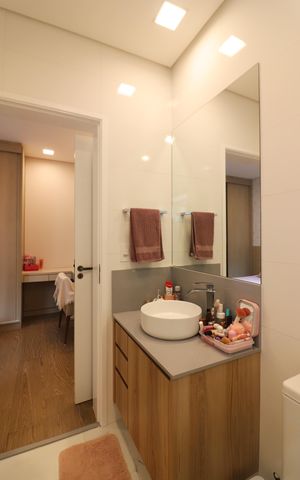 Casa à venda com 232m², 3 quartos e 3 vagasQuarto 3 - Suíte Banheiro 