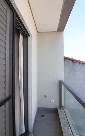 Casa à venda com 232m², 3 quartos e 3 vagasQuarto 2 - Suíte Sacada 