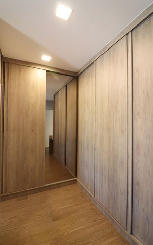 Casa à venda com 232m², 3 quartos e 3 vagasQuarto 2 Closet