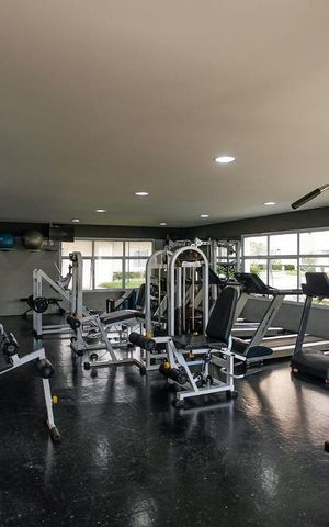 Apartamento à venda com 86m², 3 quartos e 2 vagas Apartamento à venda com 86m², 3 quartos e 2 vagasArea Comum - Academia