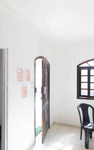 Casa para alugar com 160m², 3 quartos e 4 vagas Casa para alugar com 160m², 3 quartos e 4 vagasSala