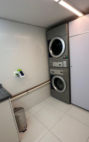 Studio para alugar com 32m², 1 quarto e 1 vaga Studio para alugar com 32m², 1 quarto e 1 vagaLavanderia