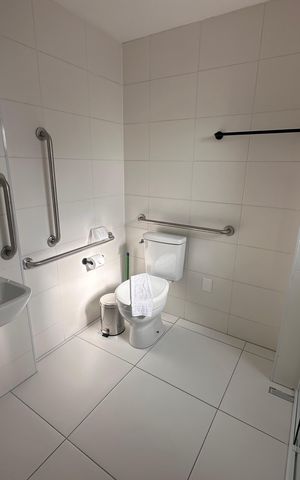 Studio para alugar com 32m², 1 quarto e 1 vaga Studio para alugar com 32m², 1 quarto e 1 vagaBanheiro